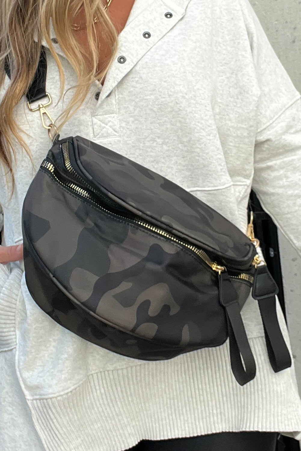 White Camouflage Print Double Zipper Crossbody Bag