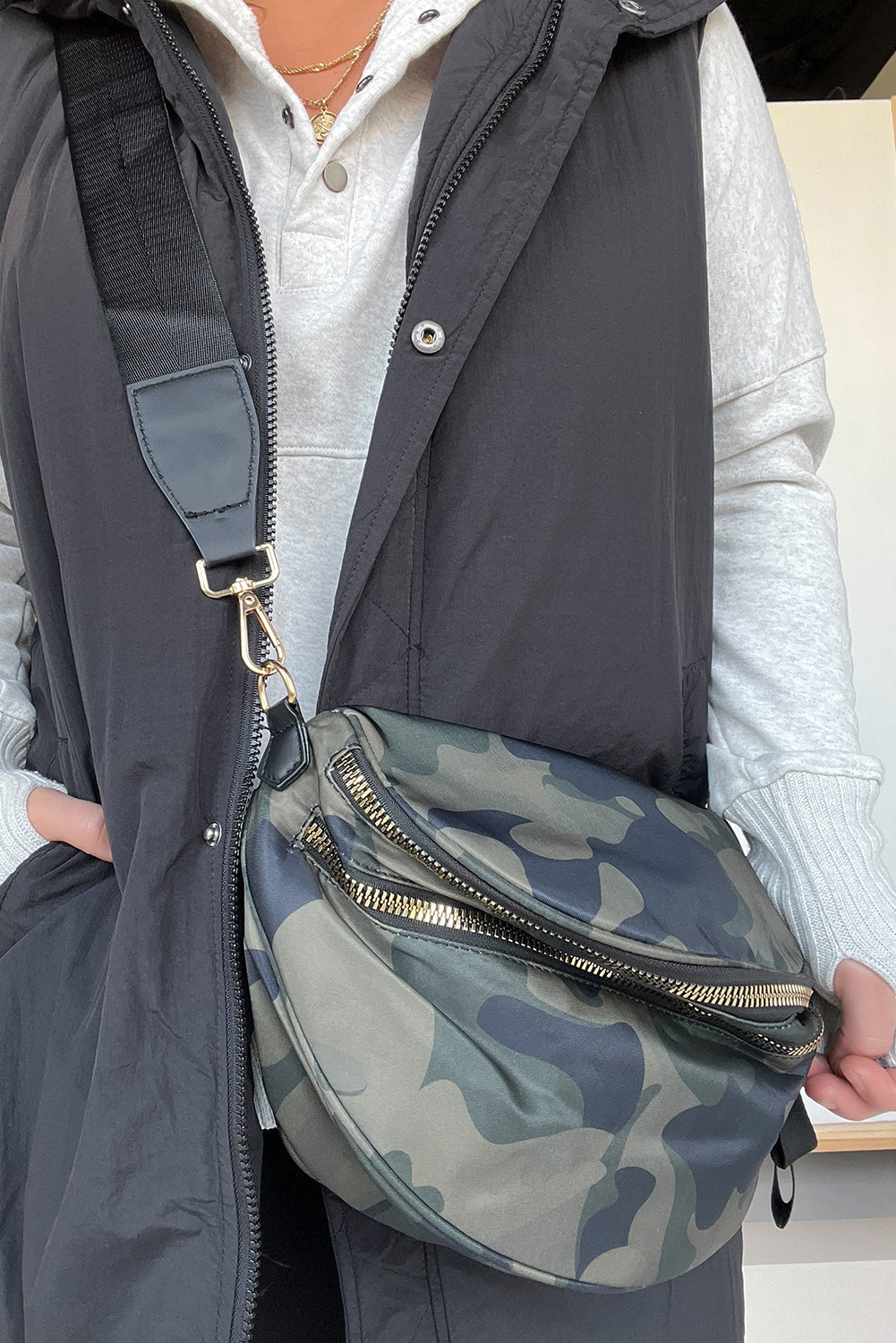 White Camouflage Print Double Zipper Crossbody Bag
